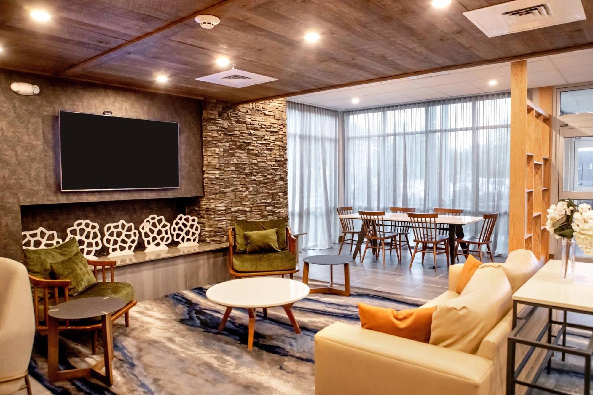 Fairfield Inn & Suites By Marriott Richmond Airport Sandston Exterior photo